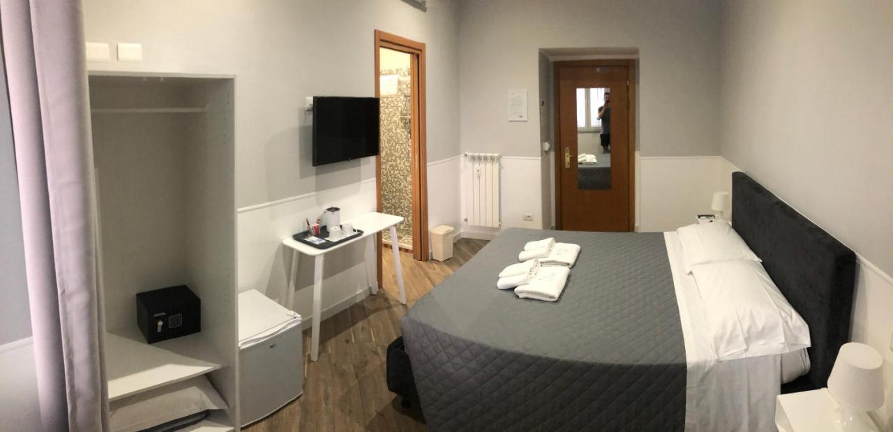 Rent Colosseum Maison d'hôtes 2*